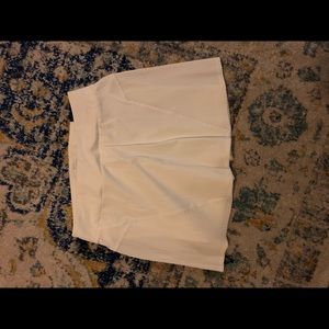 NEVER BEEN WORN! White Nike tennis skirt